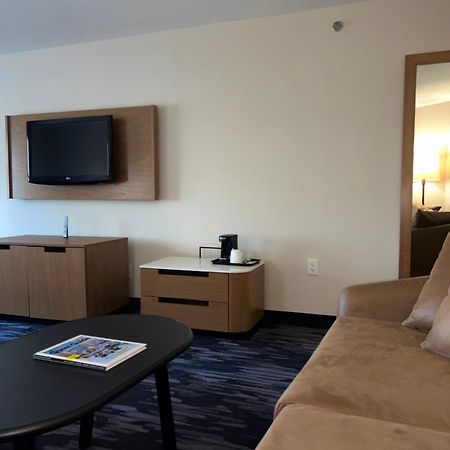 Fairfield Inn & Suites Detroit Farmington Hills Exteriör bild
